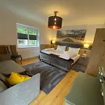 Апартаменты Am Kalvarienberg Villenapartment & Бад-Ишль