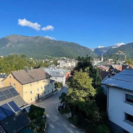 Am Kalvarienberg Villenapartment & Daire Bad Ischl