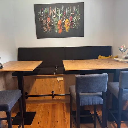 Am Kalvarienberg Villenapartment & דירה