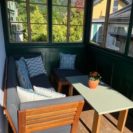 Am Kalvarienberg Villenapartment & *