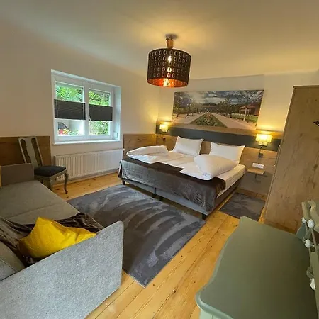 Апартаменты Am Kalvarienberg Villenapartment & Бад-Ишль